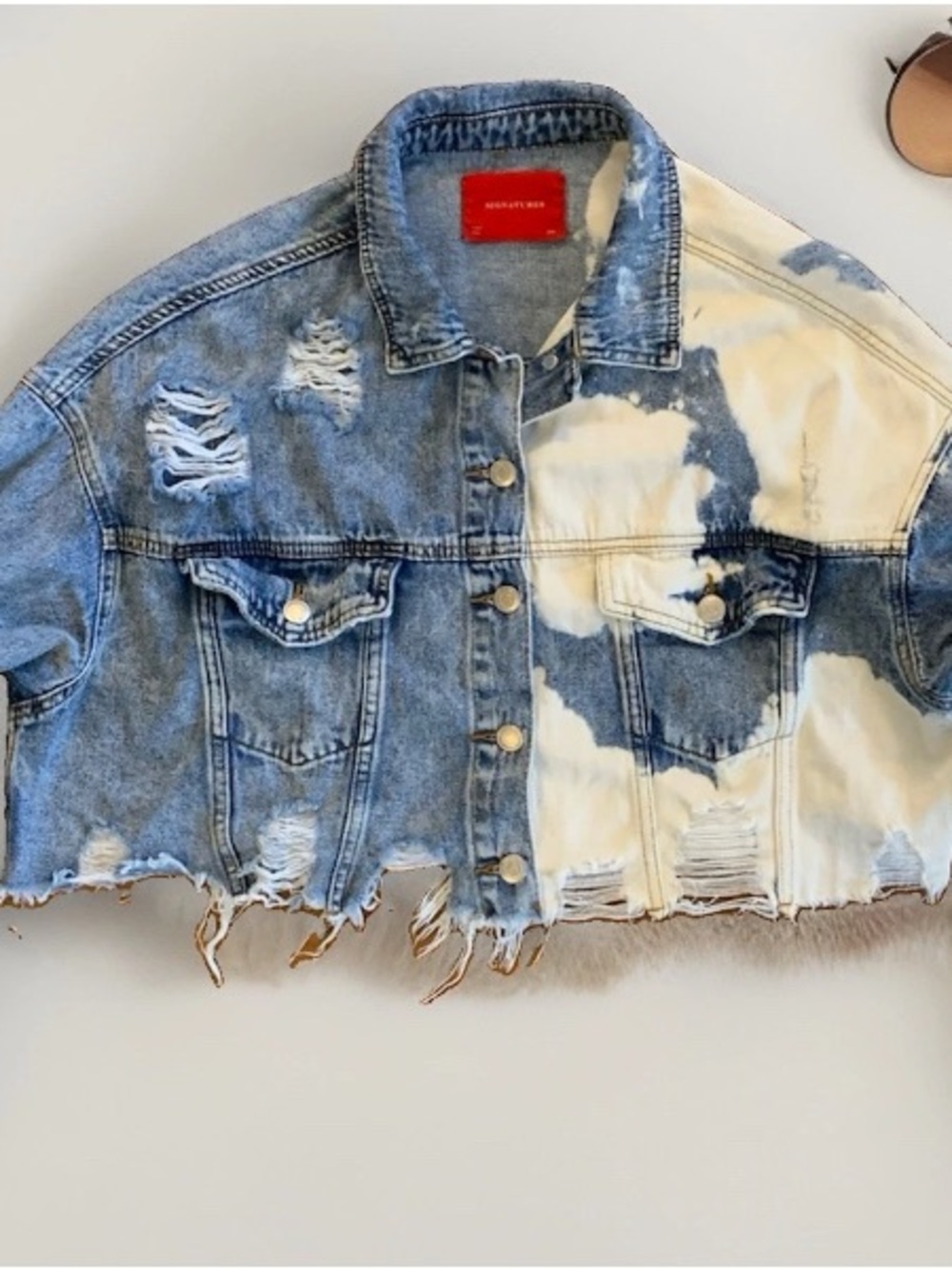 Distressed Signature8 acid wash Y2K 90’s Jean Jacket cropped cut off